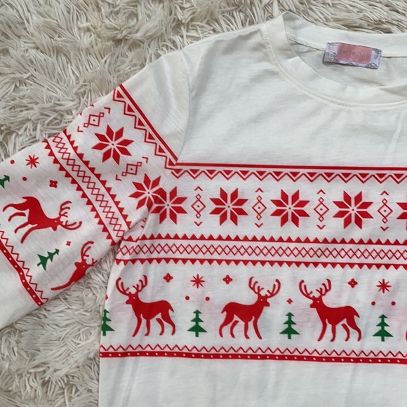 🎉2X HP🎉 C+D+M Fair Isle Reindeer LS Tee 💗 White Red Green - Picture 9 of 12